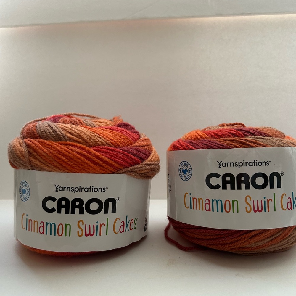 Caron yarn lot of 2 skeins Heatwave new 100% acrylic